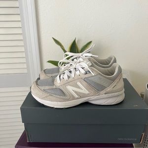 New Balance 990v5